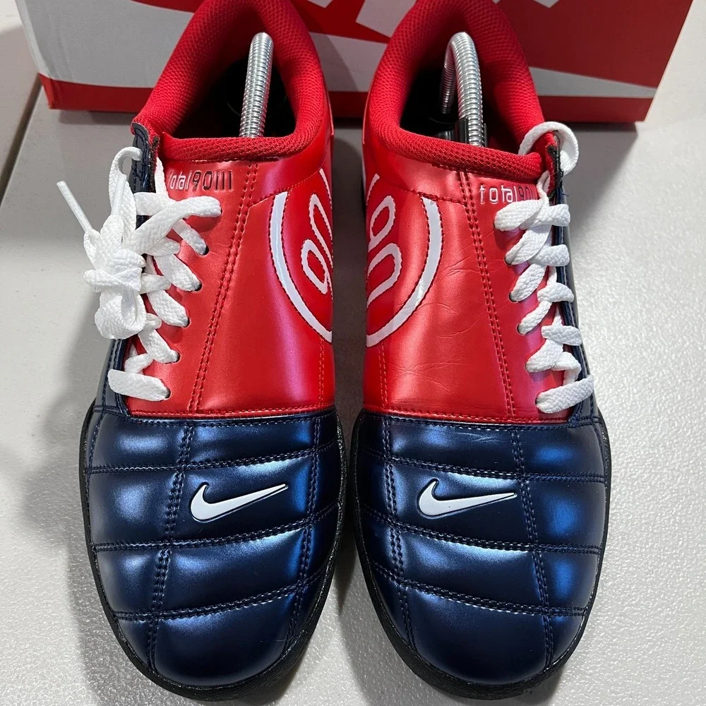 Nike Total 90 Men 9.5 Sneakers Shoes Midnight Navy II7631-400 Indoor Soccer RARE